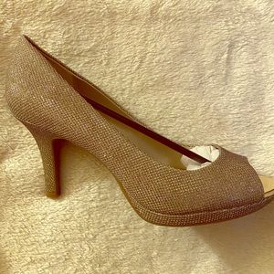 Women’s Bandolino Supermodel Heels